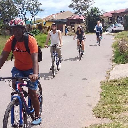 索韦托 Authentic Bicycle Tours And Backpackers旅舍 外观 照片